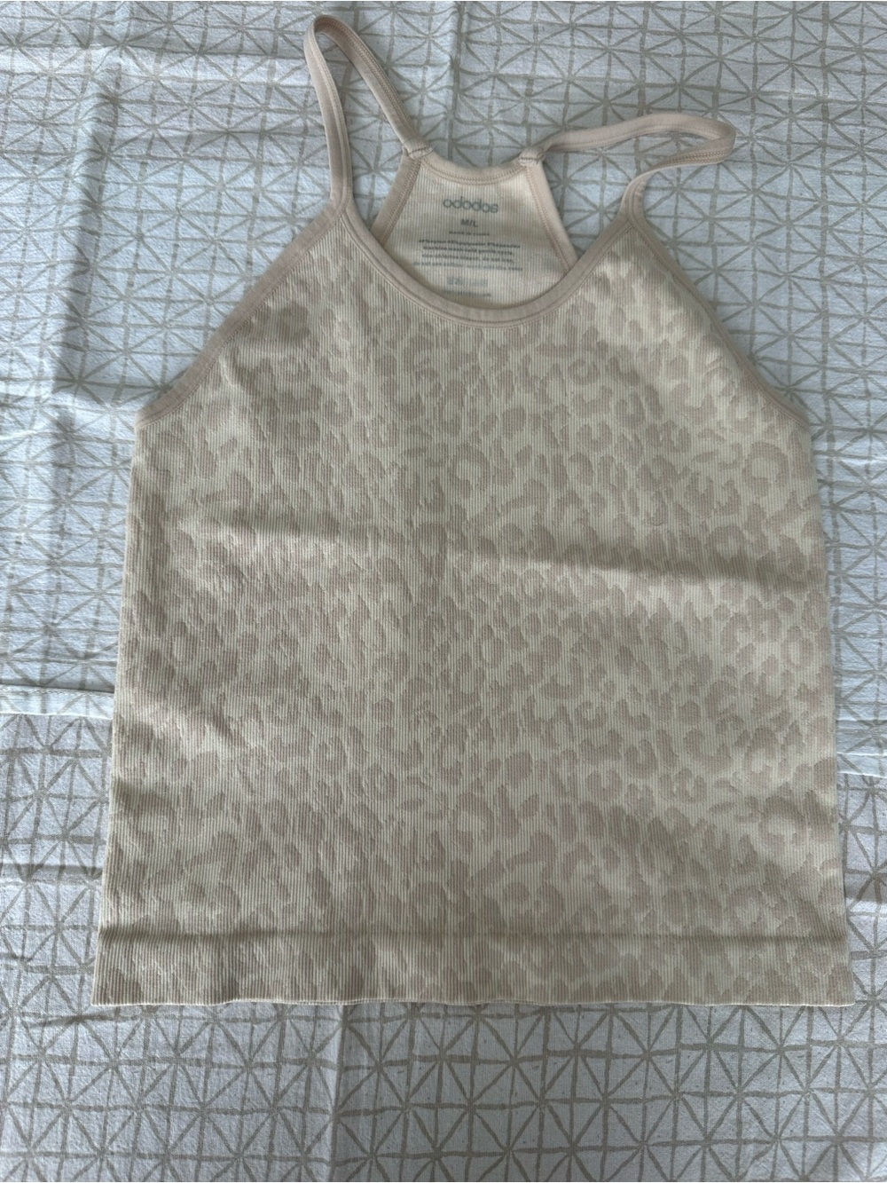 Ododos Women’s Cream Leopard-Texture Crop Top